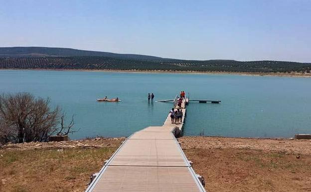 La licitación para que una empresa gestione el centro náutico del Giribaile queda desierta por tercera vez