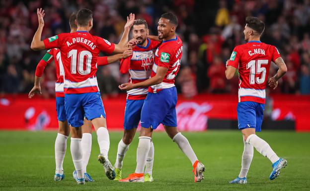 Disfruta del Granada CF y de muchas experiencias on+