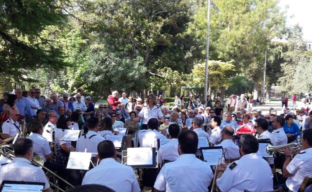 Concierto de la Banda Municipal y fanfarrias desde la Catedral, en el Día de la Música