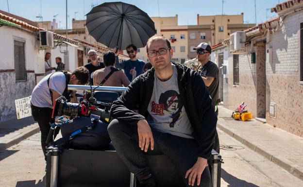 Paco Cabezas: «Dije no a Spielberg para rodar 'Adiós'»