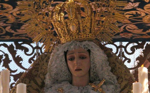 La cofradía del Trabajo iniciará los trámites para coronar a su Virgen de la Luz