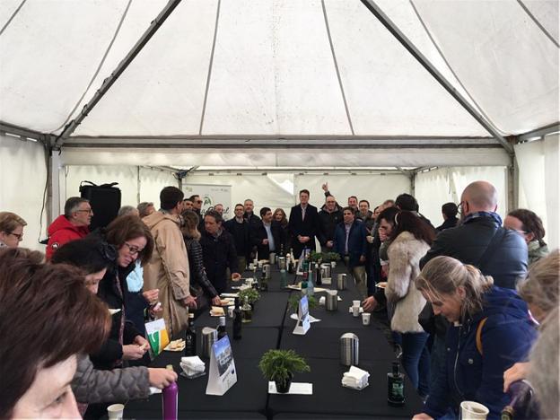 Jaén busca turistas en Asturias con el gancho del aceite y el oleoturismo