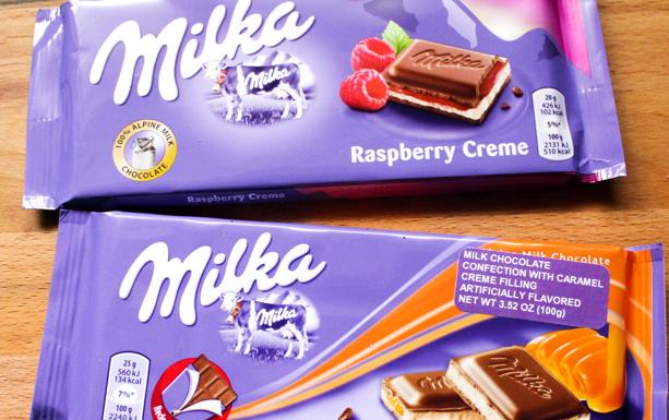 Roba 20 toneladas de chocolate Milka haciéndose pasar por transportista y está en paradero desconocido