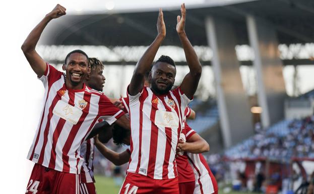 Lucien Owona: «El que se descuide acaba décimo y la UD Almería no se lo puede permitir»