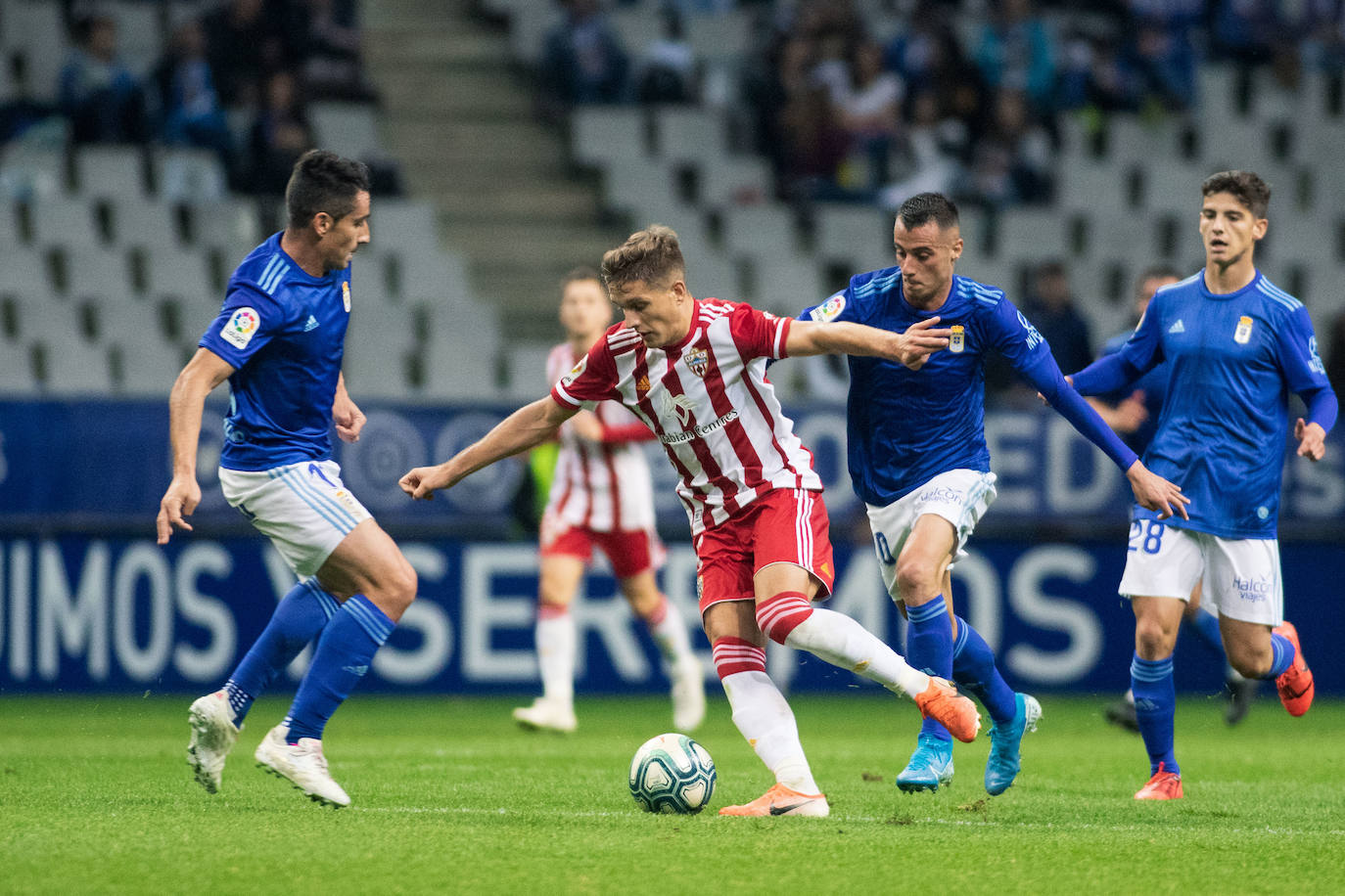 El Almería se abona a las tardes