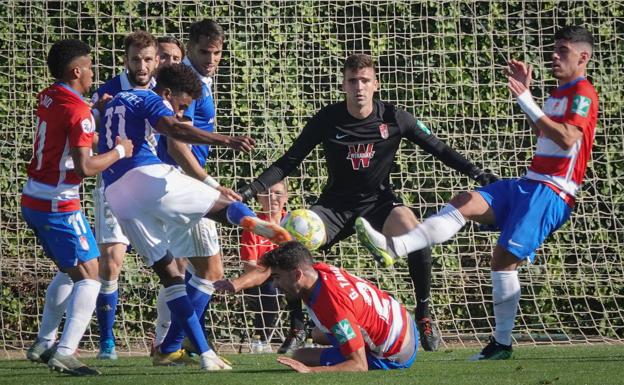 Unai Etxebarria, portero del filial y tercera opción del primer equipo, se formó en Lezama