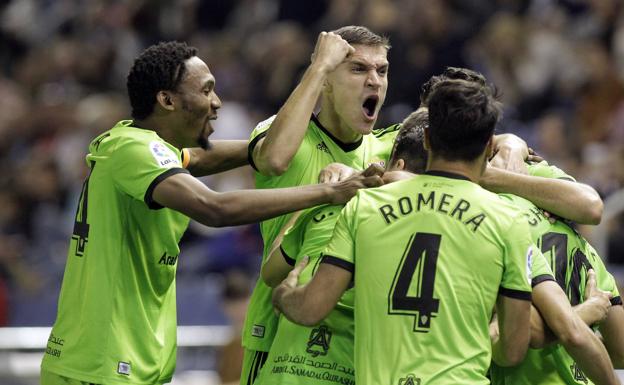 La prensa destaca que el Almería «venció y convenció» en Tenerife