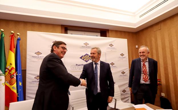 Expertos de la UGR analizarán el agua del Puerto durante un año para medir el impacto del cambio climático