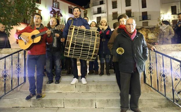 El son característico de la Tambora se oirá un año más en Cambil
