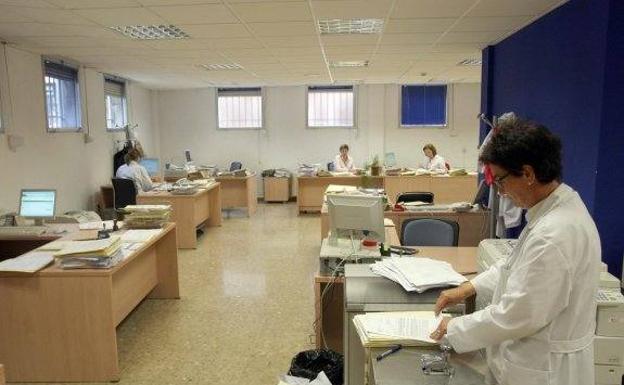 Las bajas laborales en la provincia caen un 25% con respecto al inicio de la crisis