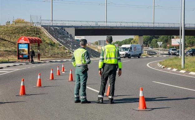 Andalucía cierra el puente de la Inmaculada con cinco muertos por accidentes en sus carreteras