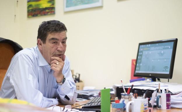 «Los padres se preocupan más por si sale la niña que el niño; y no debería ser así»