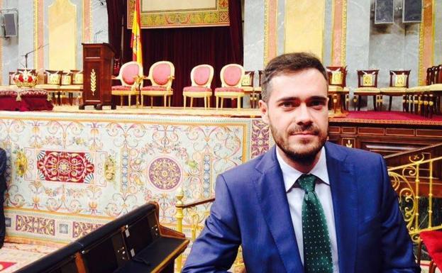 El socialista Felipe Sicilia, entre los diputados que más prestó al partido