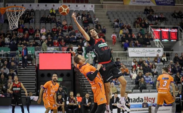 Victoria apurada del Covirán en el Palacio