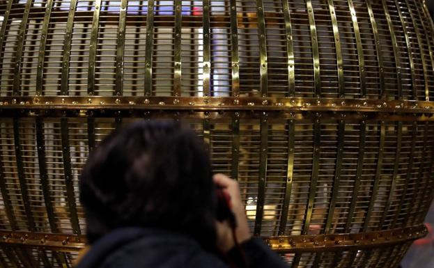 ¿Quieres saber al instante si te ha tocado la Lotería de Navidad? IDEAL te avisa por SMS