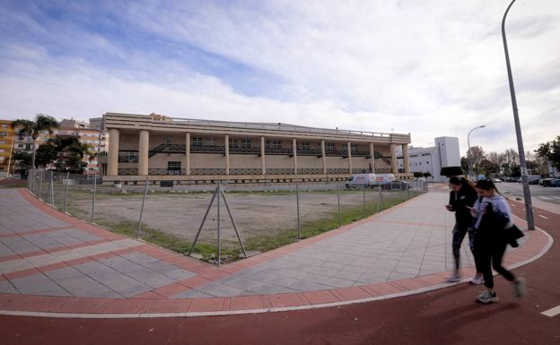 Motril cede 1.000 metros de terreno al SAE para unas nuevas oficinas