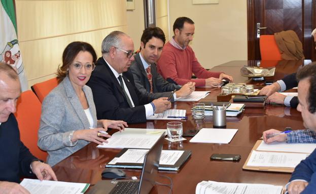 La Junta agiliza la Comisión de Urbanismo para facilitar inversiones