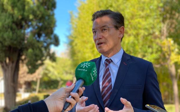 Salvador aplaude la labor «eficaz» de la Junta en los presupuestos desde el «rigor» y sin «redes clientelares»