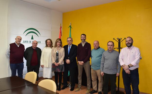 Nuevo material informático para asociaciones luchadoras