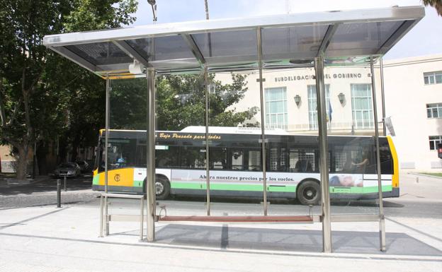El Ayuntamiento suspende la lanzadera a Vaciacostales por la falta de usuarios