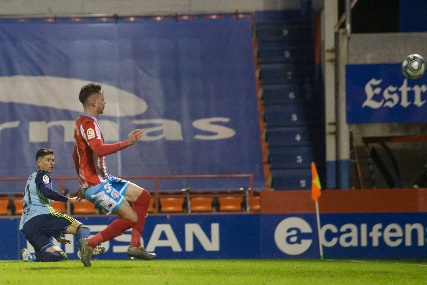 La plantilla de Almería habla de «una victoria de equipo» en Lugo