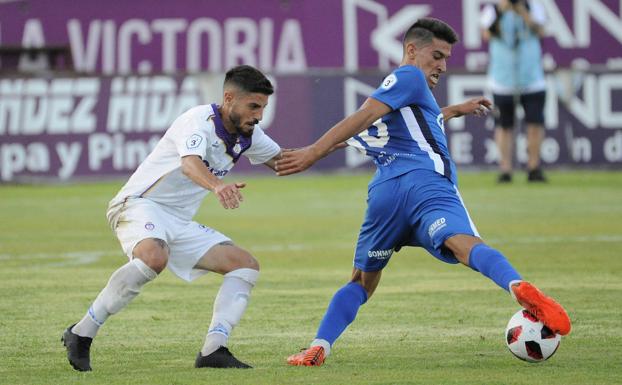 Goleada del Linares en el derbi de La Victoria