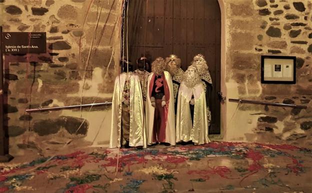 Cádiar celebra desde hace 75 años su famosa cabalgata de los Reyes Magos