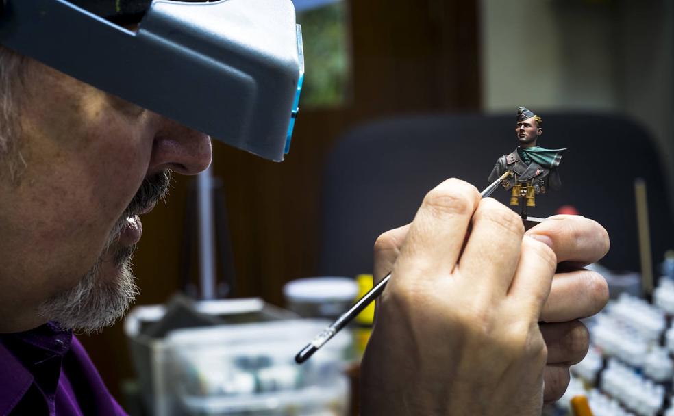 El pintor granadino de las batallas pequeñas