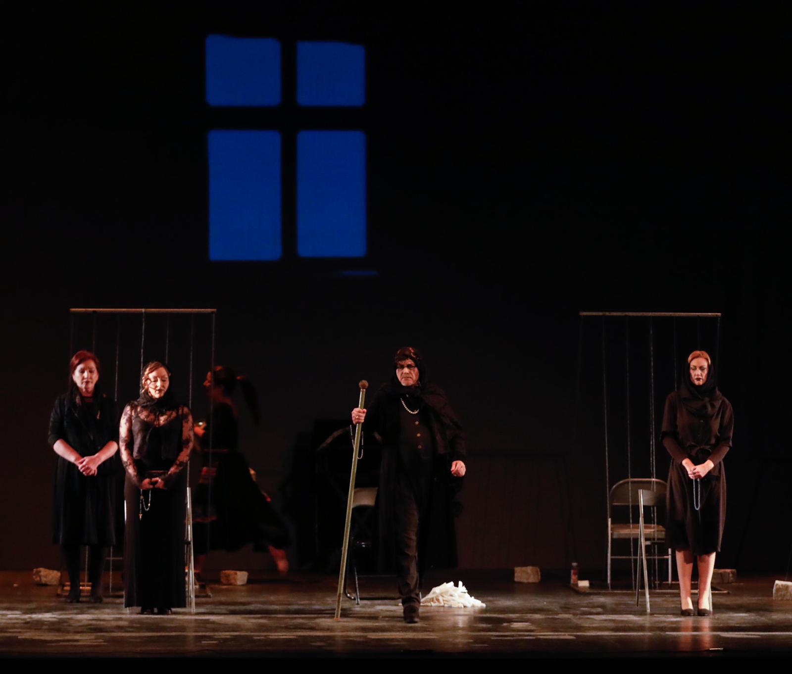La casa de Bernarda Alba revive en el Teatro Isabel La Católica