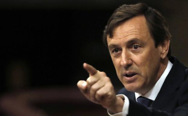 Desestiman la querella de Fernando Martínez a Hernando por acusarlo de «llevarse» 80.000 euros