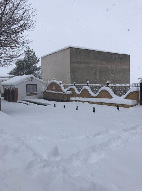 Una fuerte nevada en Gor incomunica al pueblo