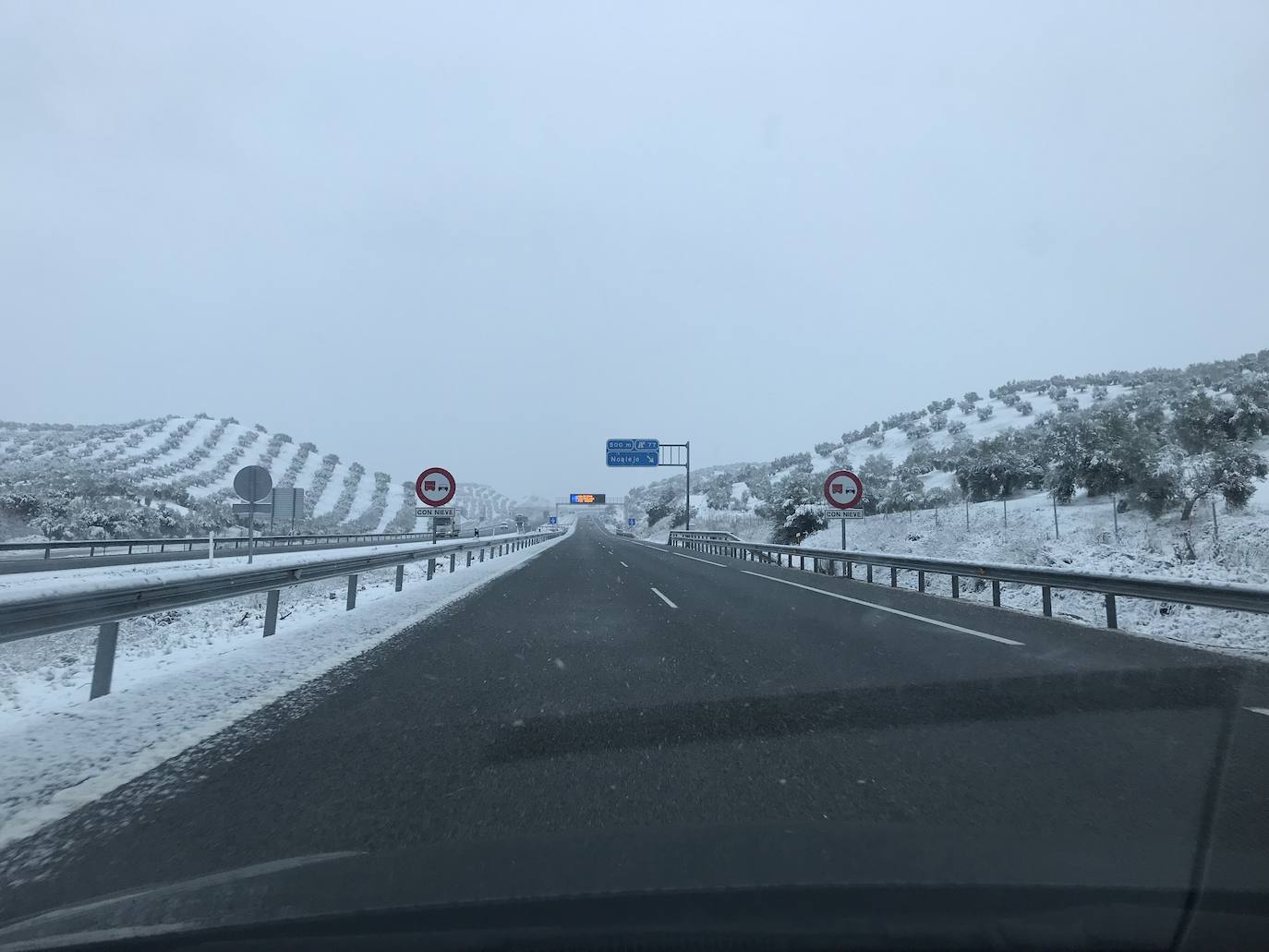 Las mejores imágenes de la nevada en la provincia de Jaén