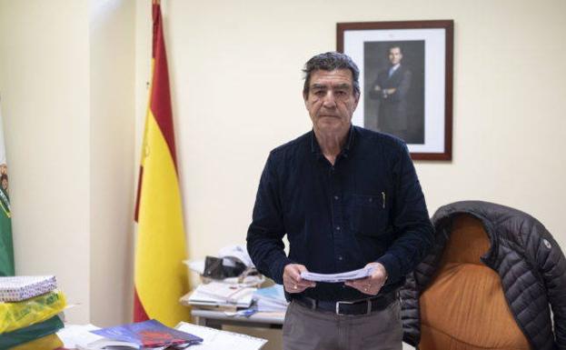 «Las menores pueden comprar la píldora con 16 años (o menos) pero no pueden conducir un coche»