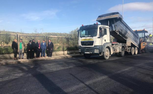Amplían el arreglo de la Ronda de los Olivares, que llegará hasta 'la Pajarita'
