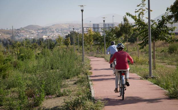 Un nuevo carril bici unirá siete pueblos del cinturón metropolitano de Granada