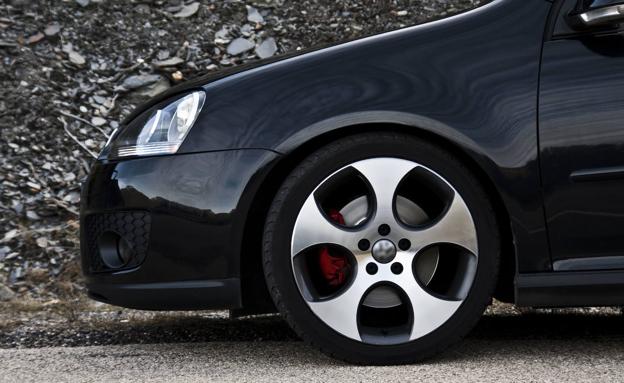 Detenido un comercial de Jaén que estafó a un cliente en la venta de un vehículo