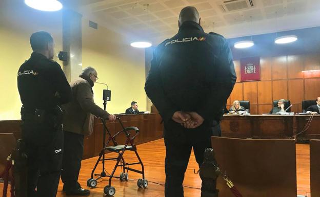 El hombre acusado de intentar asfixiar a su mujer en Arjona reconoce los hechos