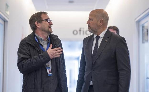 Páramo insiste 'a puerta cerrada' en la conversión del consorcio en una fundación pública