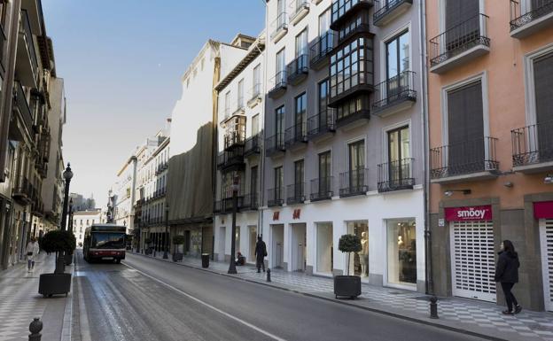 Nueve años de cárcel por agredir, atar y retener a un matrimonio para robarle en Granada