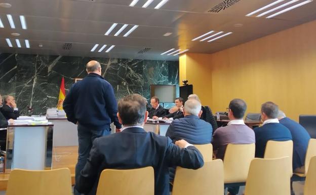 La jueza no ve pruebas de que los acusados por el Mesón Gitano beneficiasen a Facto o a sí mismos