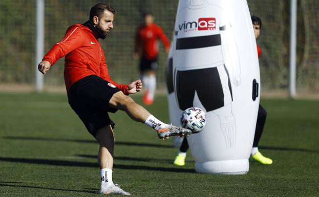 Atletas nazaríes contra toda una ciudad