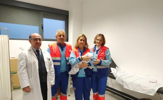 Da a luz en el Centro de Salud de Torredonjimeno al no poder ir al hospital por las protestas del aceite