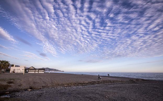 El proyecto para las playas de Motril solo incluye un espigón en la Punta del Santo