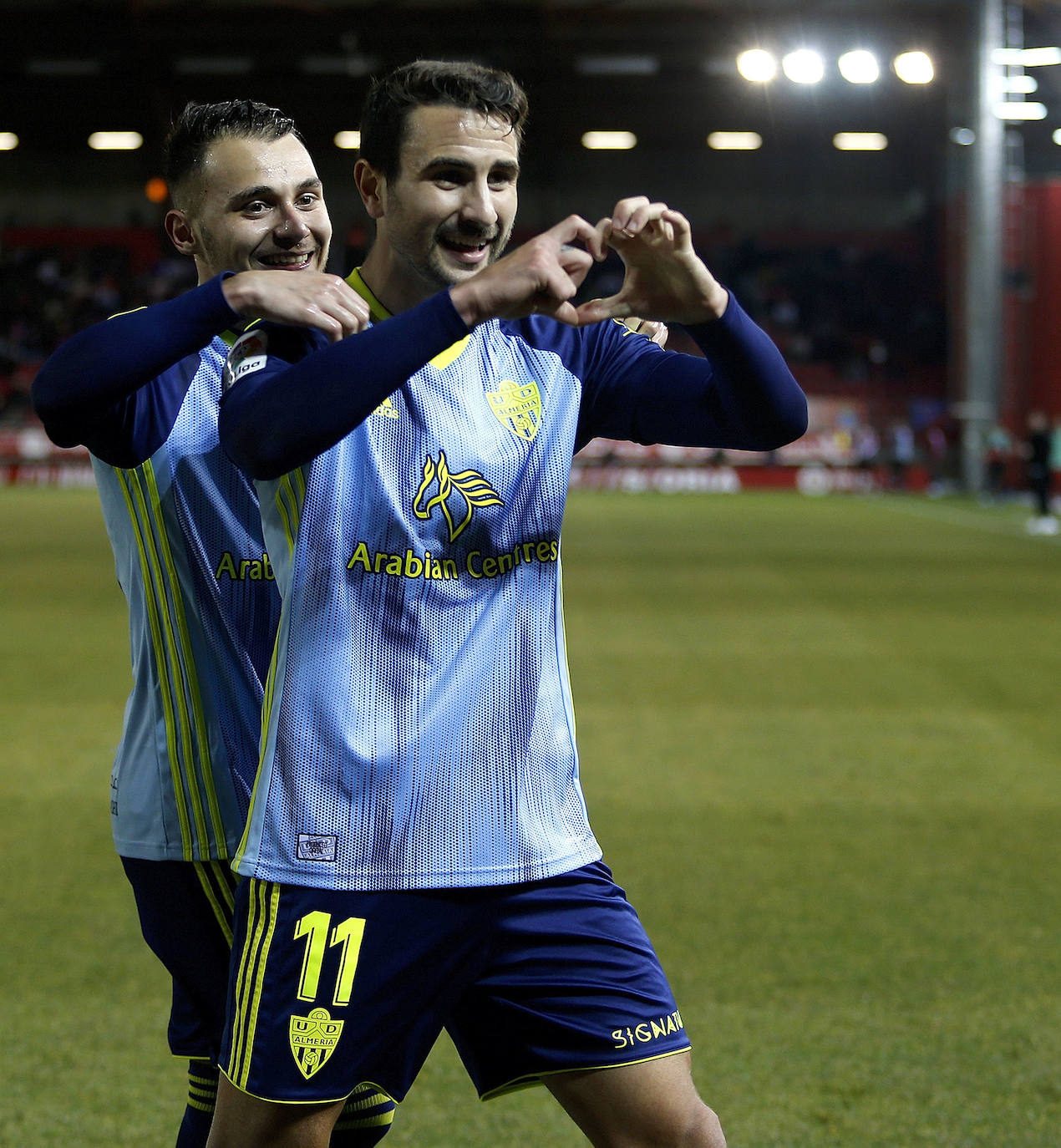 La plantilla del Almería reconoce que no se jugó un buen partido