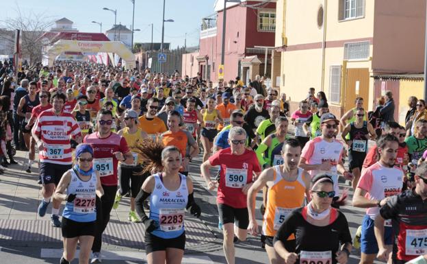 Más de 1.000 corredores disfrutan en Armilla de la primera carrera del Gran Premio de Fondo