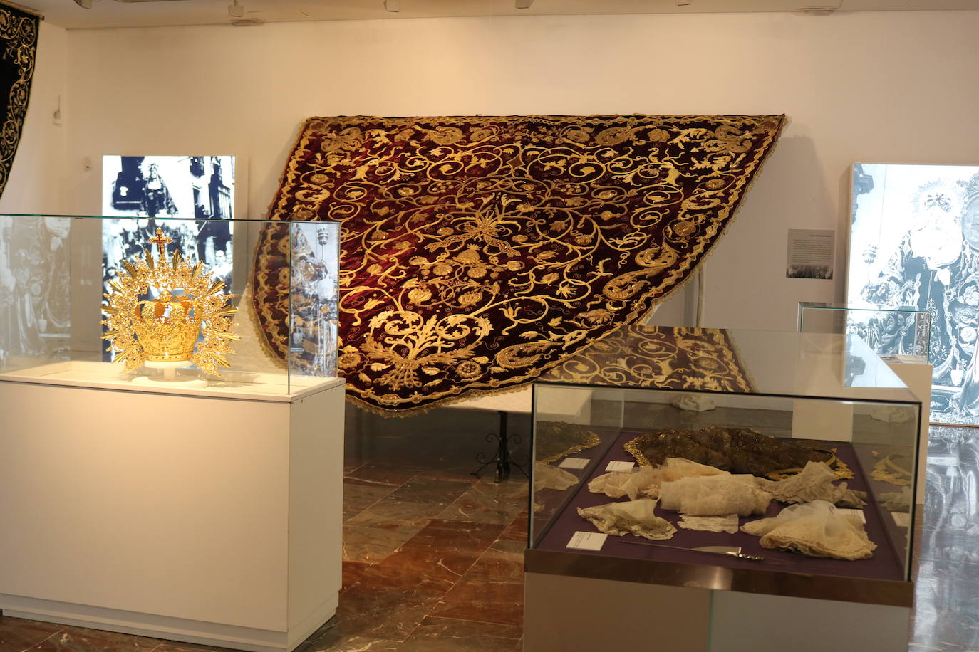 Una exposición muestra los tesoros de las Siete Palabras en el Museo Provincial