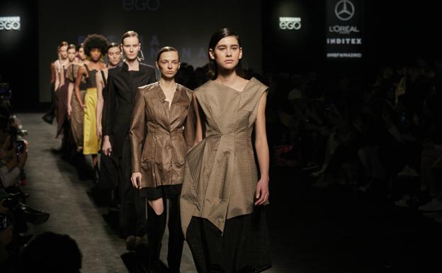La diseñadora Fátima Miñana gana la 15ª edición de Mercedes-Benz Fashion Talent
