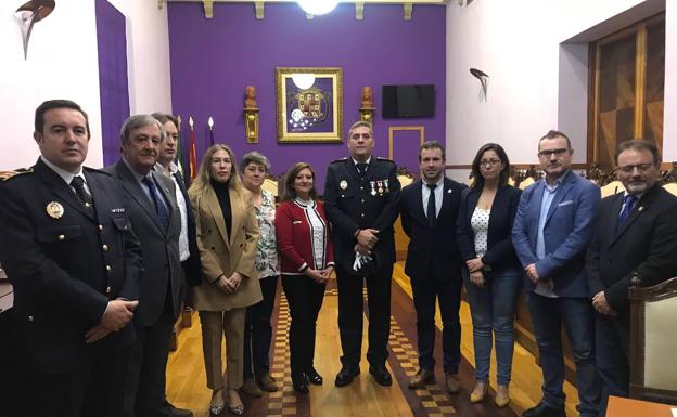 Javier Navas López toma posesión como nuevo subinspector de la Policía Local jienense