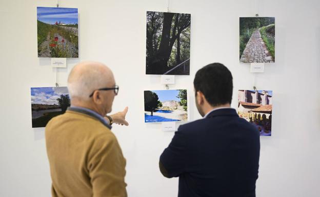 Almería Jacobea expone hasta el día 29 las mejores fotografías del Camino de Santiago