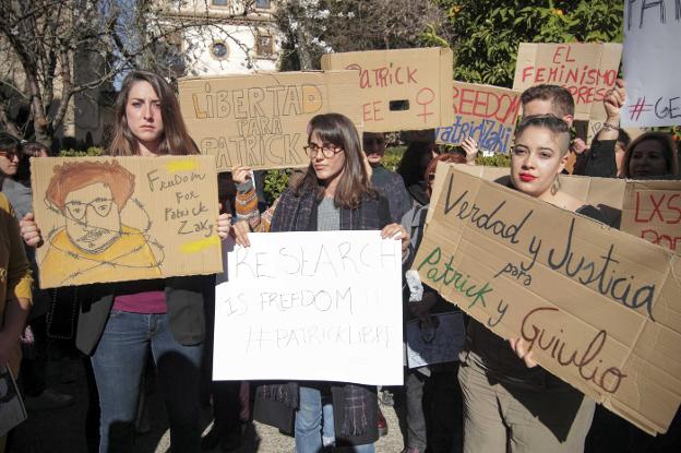 El Parlamento Europeo pide la liberación del estudiante de la UGR detenido en Egipto